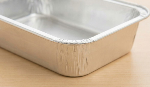 Aluminiumform med rullkant