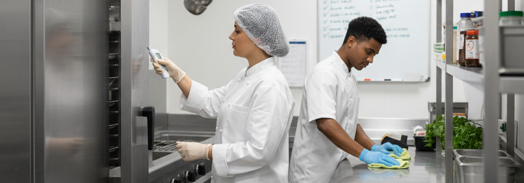 Egenkontroll i restaurang – din kompletta checklista Egenkontroll i restaurang – din kompletta checklista